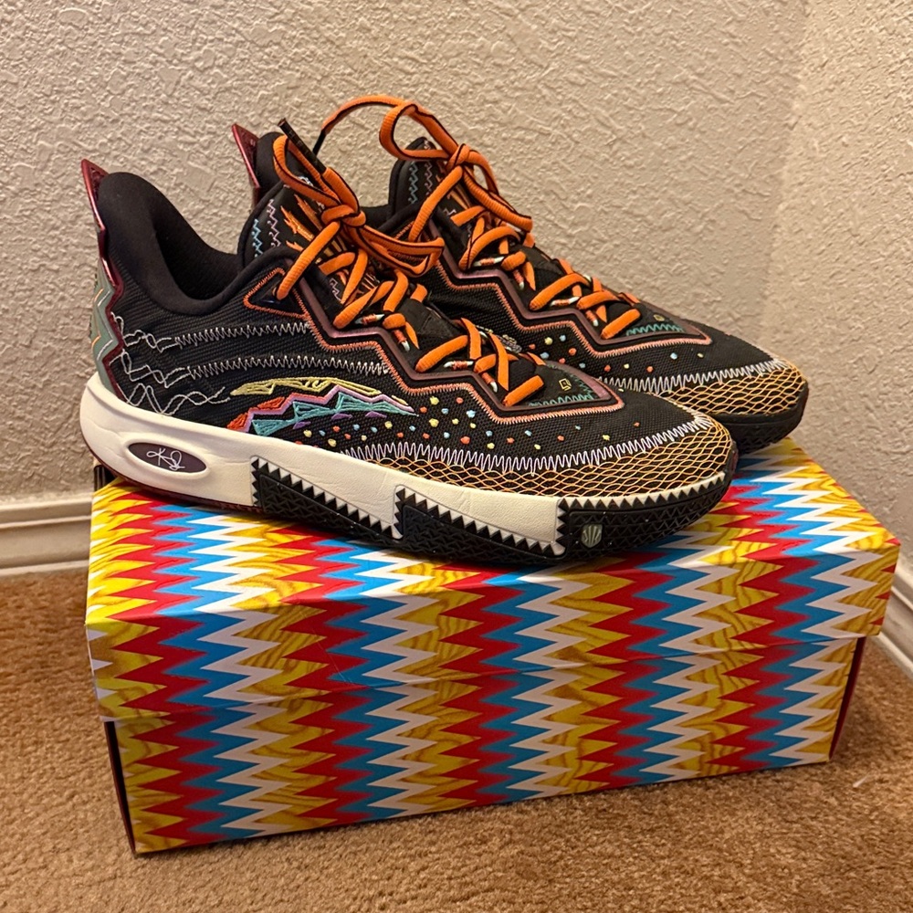 Men's Athletic Shoes - Black with Orange Accents - Picture 9 of 9